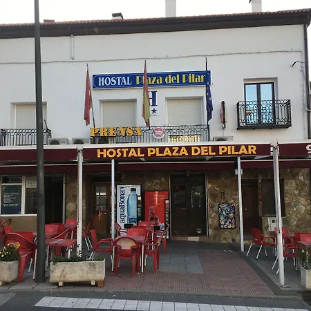 Hostal Plaza Del Pilar-2